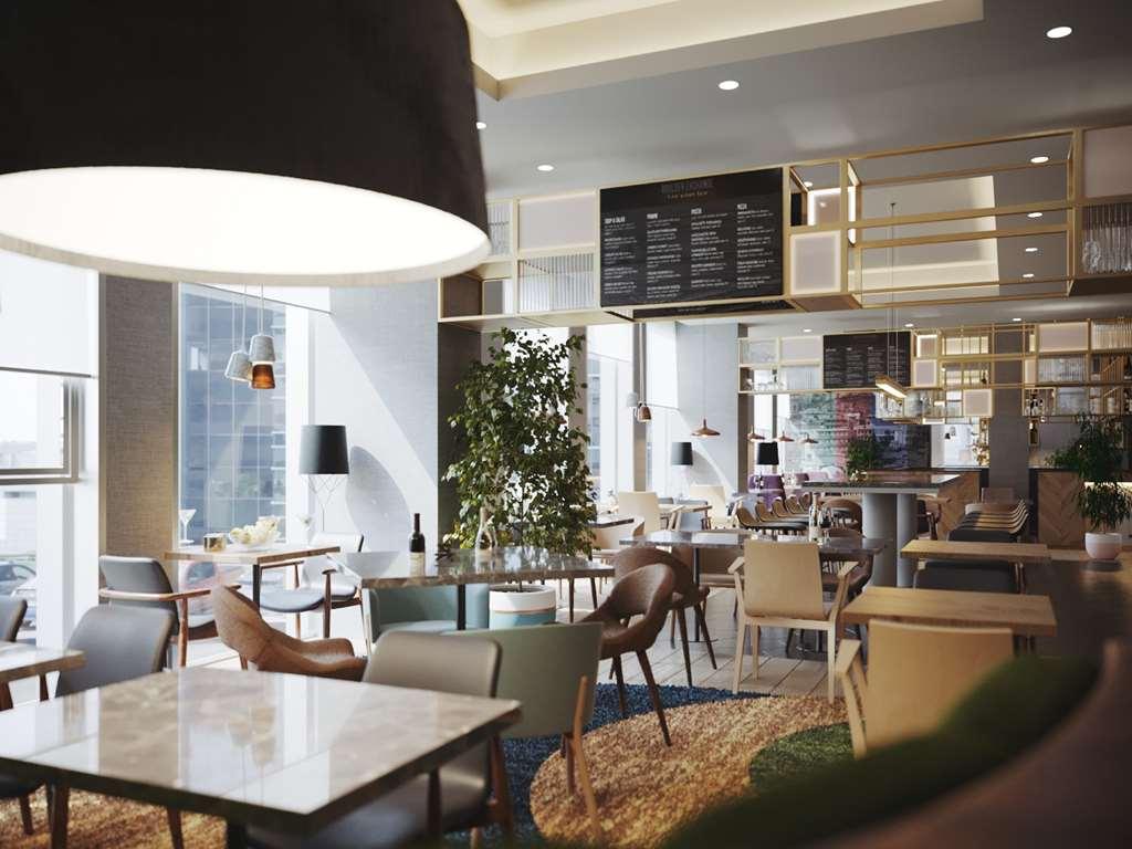 Hilton Garden Inn Tbilisi Riverview Restaurace fotografie