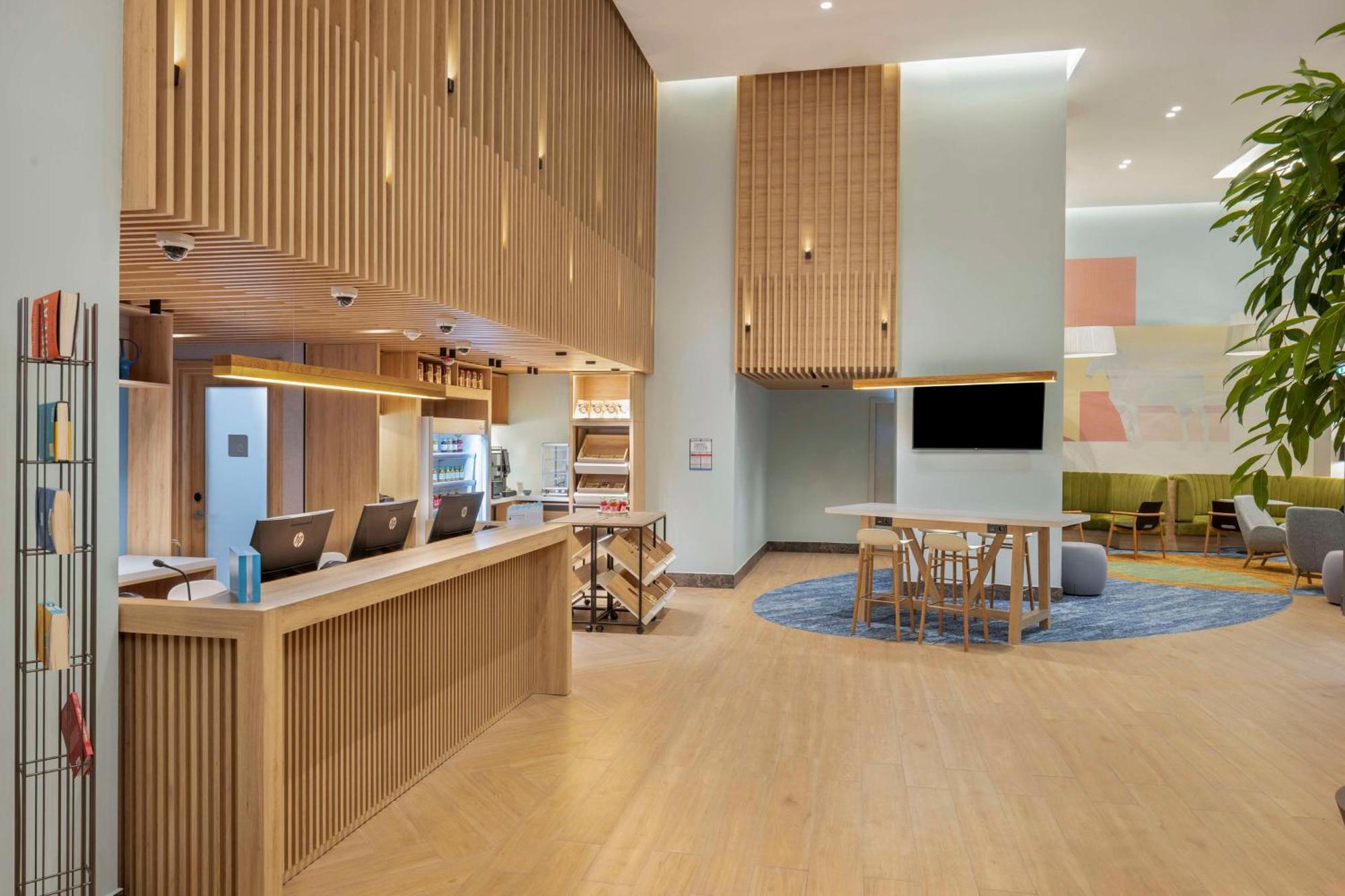 Hilton Garden Inn Tbilisi Riverview Exteriér fotografie